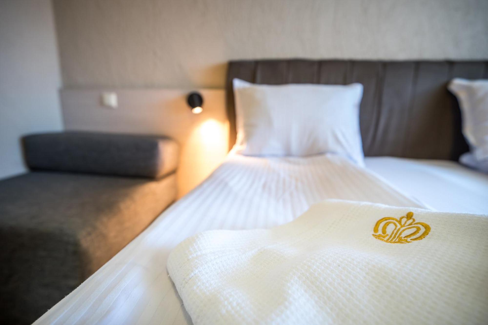 Hotel Royal Bath Баня Екстер'єр фото