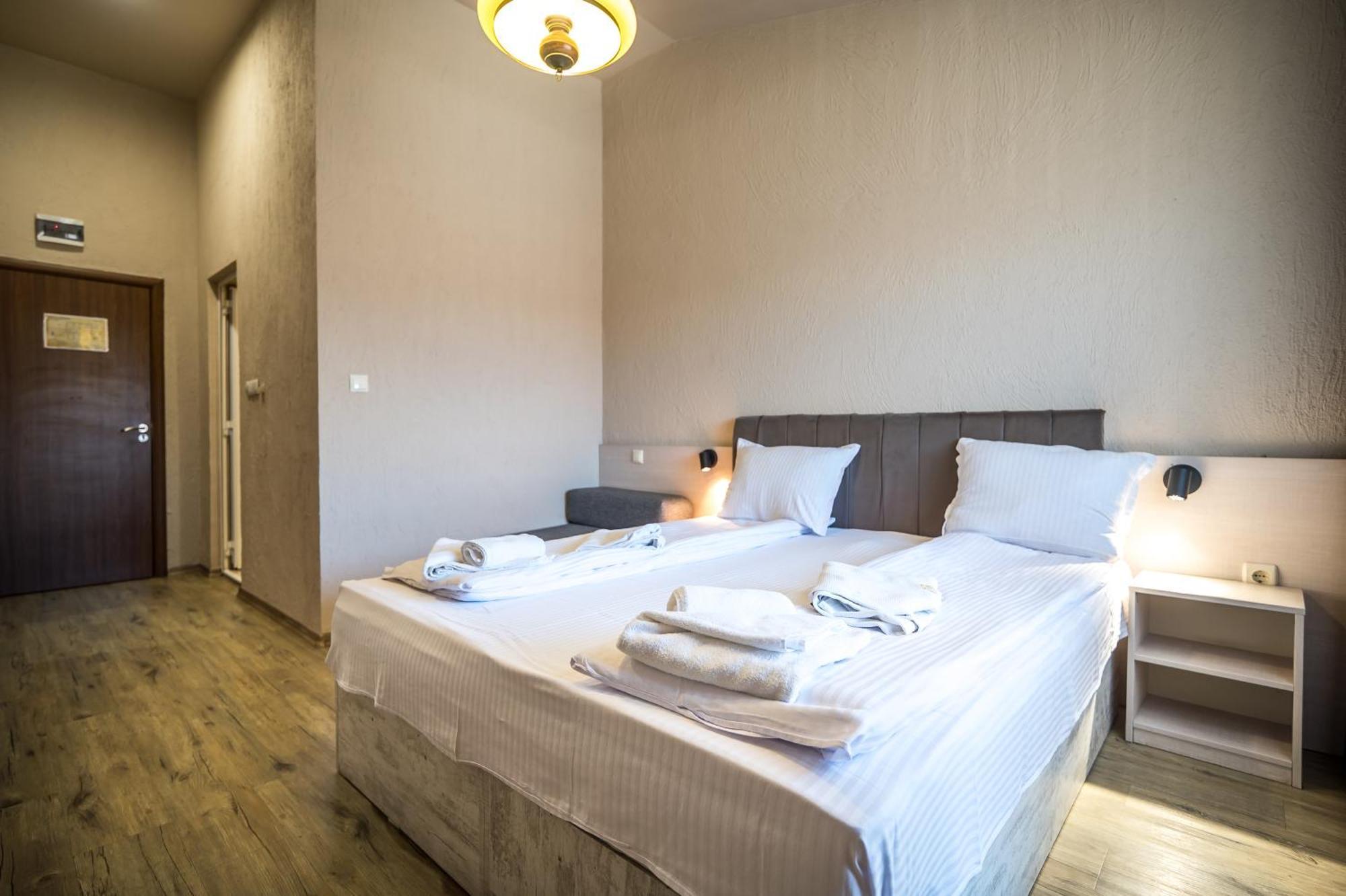 Hotel Royal Bath Баня Екстер'єр фото