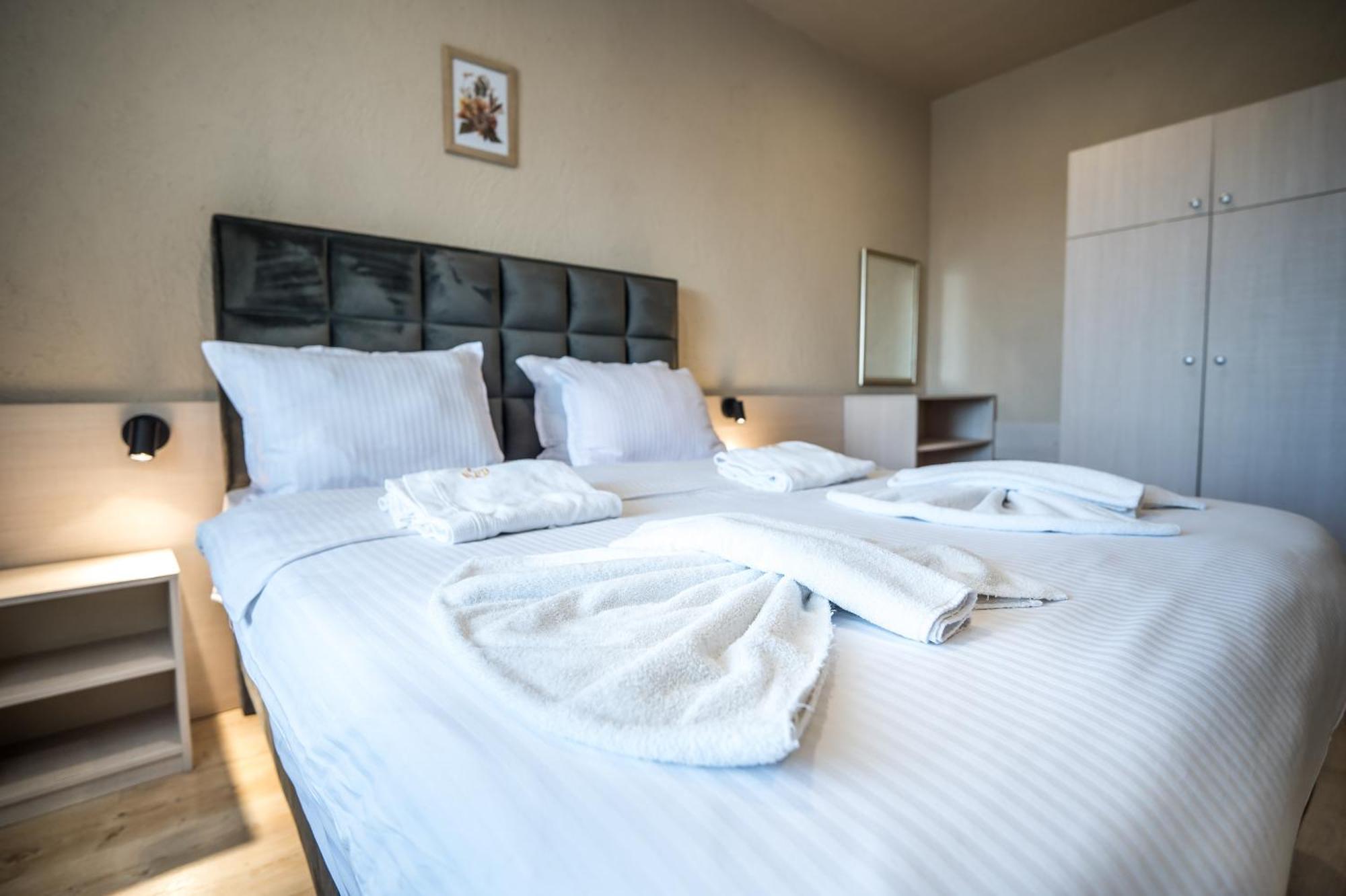 Hotel Royal Bath Баня Екстер'єр фото