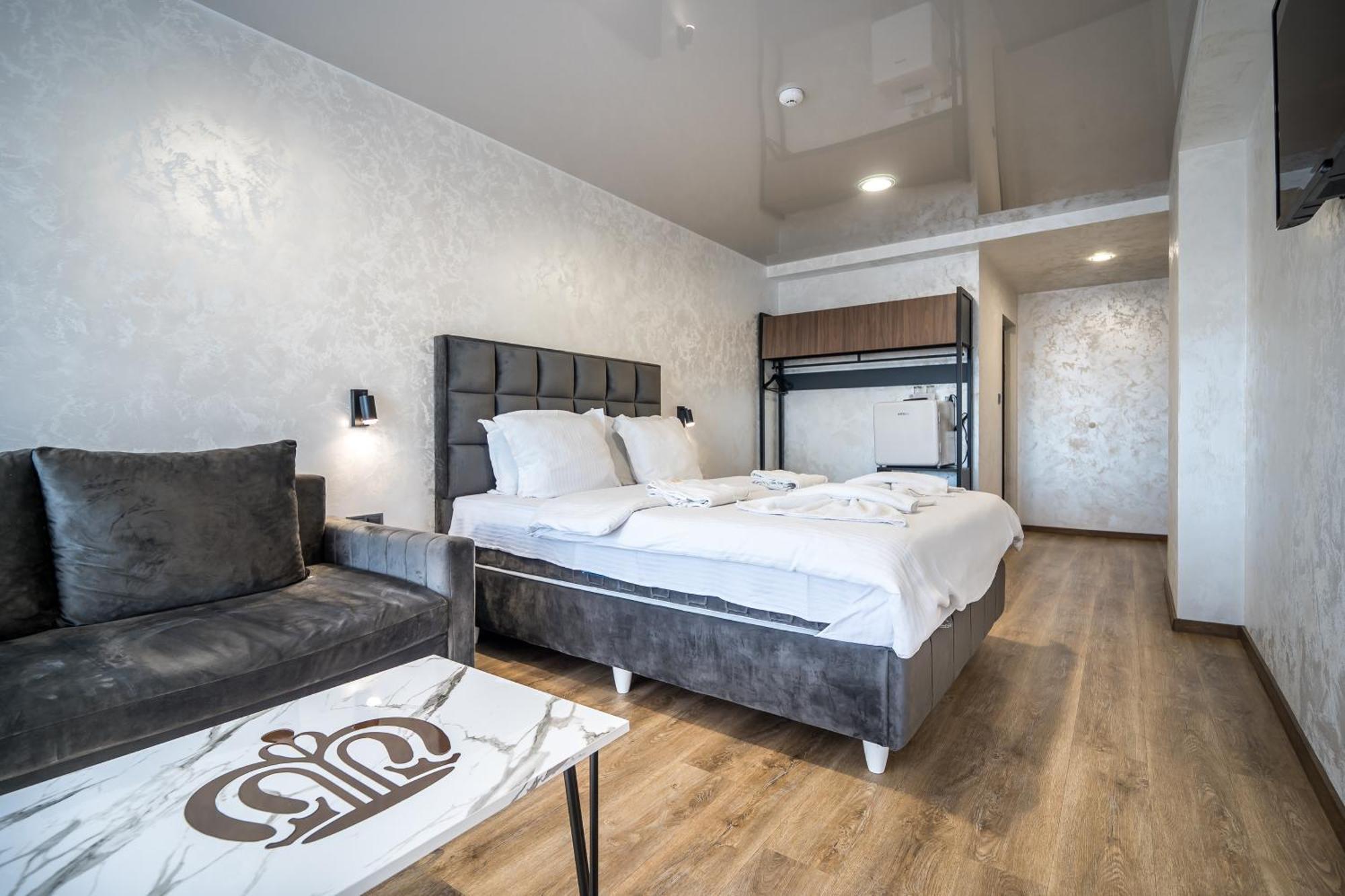 Hotel Royal Bath Баня Екстер'єр фото