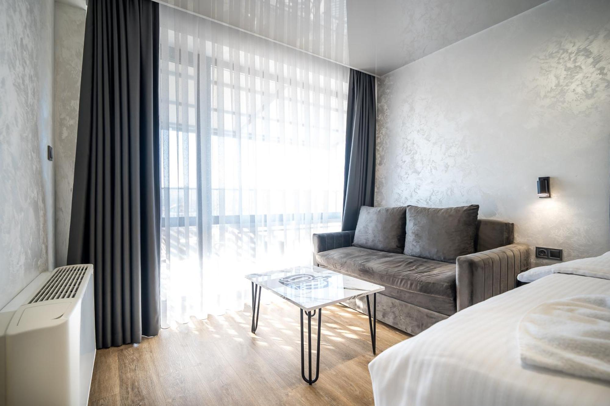 Hotel Royal Bath Баня Екстер'єр фото